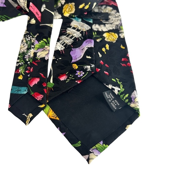 Nicole Miller Novelty Neck Tie Silk Wedding Theme Champagne Cake Floral Guests - Picture 10 of 14